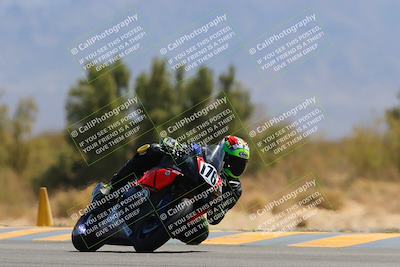 media/Apr-09-2023-SoCal Trackdays (Sun) [[333f347954]]/Turn 7 (1135am)/